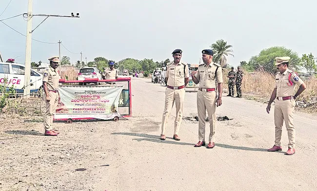 కర్ణాటక ధాన్యాన్ని కట్టడి చేయండి