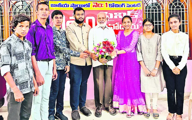 ఏపీఆర్‌జేసీ, పాలిసెట్‌లో ‘విశ్వం’ జయకేతనం