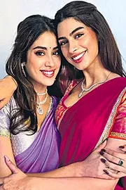 Janhvi Kapoor and Manu Bhaker joint family of strenth3
