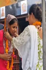 two women wedding who left thier husbands in budaun Uttar Pradesh 6