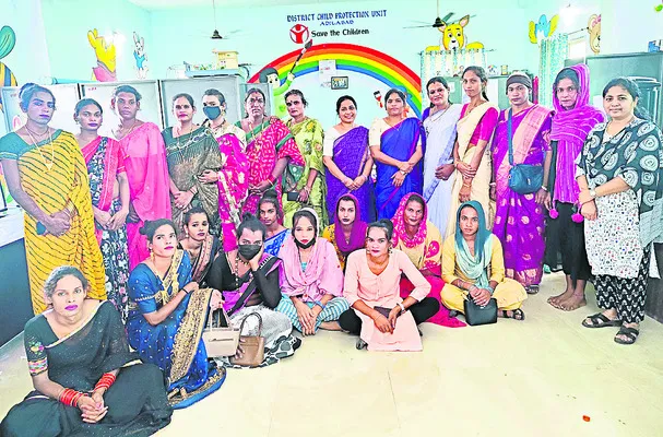 పథకాలను వినియోగించుకోవాలి
