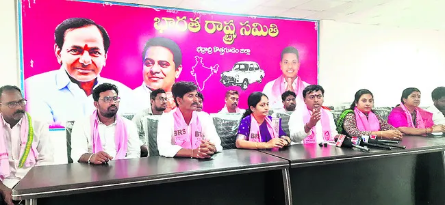 తిరోగమన విధానాలతో ప్రజా వ్యతిరేకత