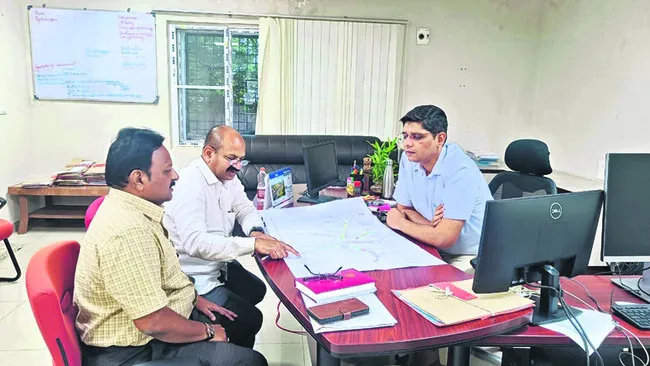 భూ సేకరణ, చెల్లింపులు త్వరగా పూర్తి చేయాలి