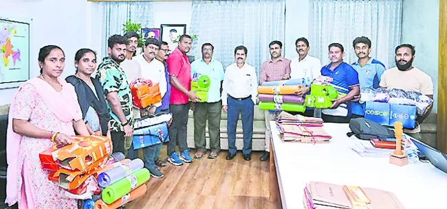 క్రీడాకారులకు వేసవి శిక్షణ శిబిరాలు