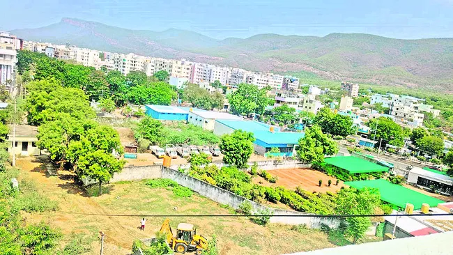 వందేళ