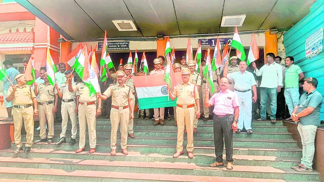 సైనిక
