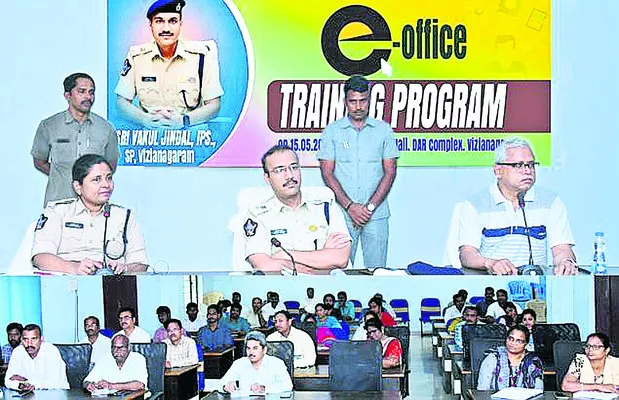 పనిలో పారదర్శకత, వేగవంతం