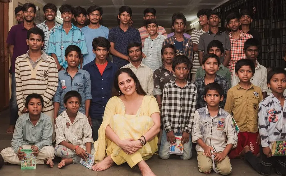 Anasuya Bharadwaj Birthday Celebration Orphanage