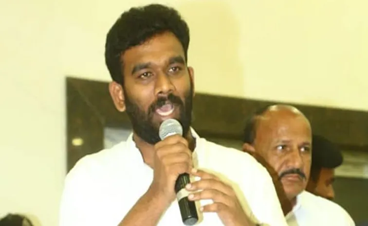 Court That Issued The Non Bailable Warrant Against Paritala Sriram