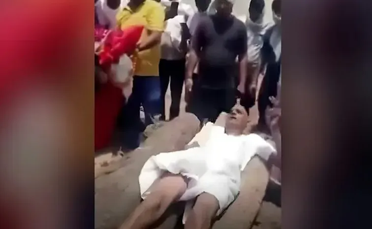 Son lies on pyre over silver bangles and halts mother cremation in Jaipur1