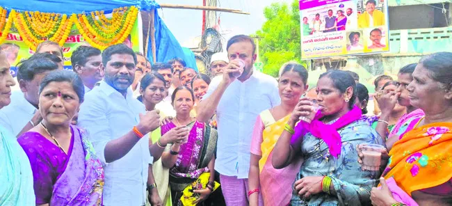 25 ఏళ్లుగా అంబలికేంద్రం నిర్వహణ