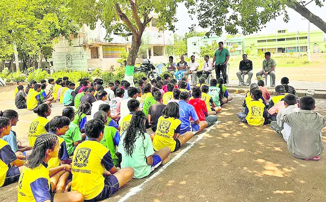 ముగిసిన వేసవి క్రీడా శిక్షణ
