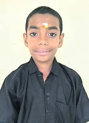 దాతలు సహకరించినా దక్కని ప్రాణం 