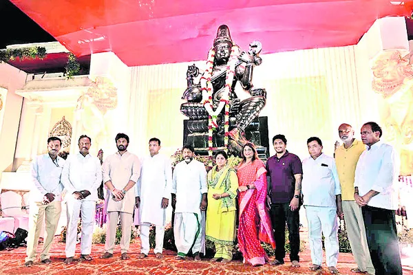 పుష్కర స్నానంతో పొరపాట్లు పరిసమాప్తం