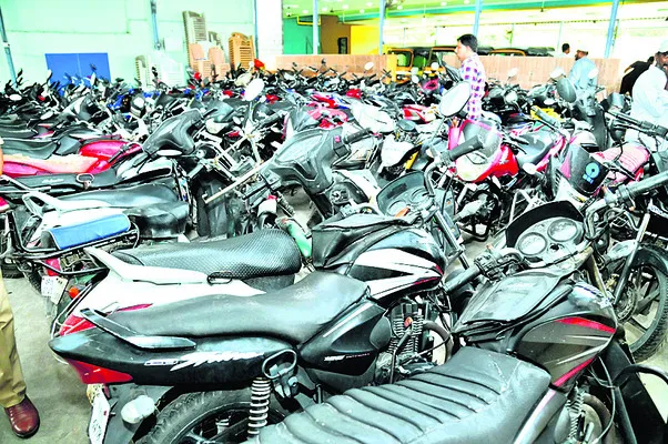 నల్లగొండలో కార్డన్‌ సెర్చ్‌
