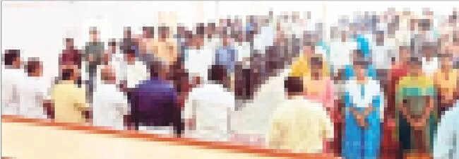 విద్యుత్ సిబ్బంది జాగ్రత్తలు తీసుకోవాలి