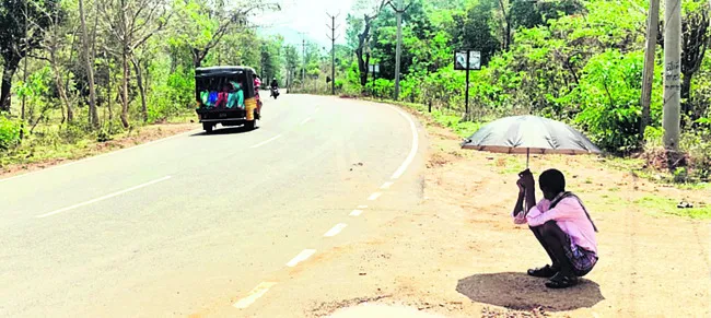 మన్యంలో విభిన్న వాతావరణం