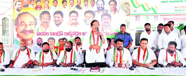 పనిచేసిన వారికే పదవులు