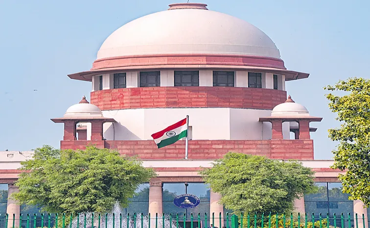 Supreme Court declined to review new petitions against the Waqf bill 2025