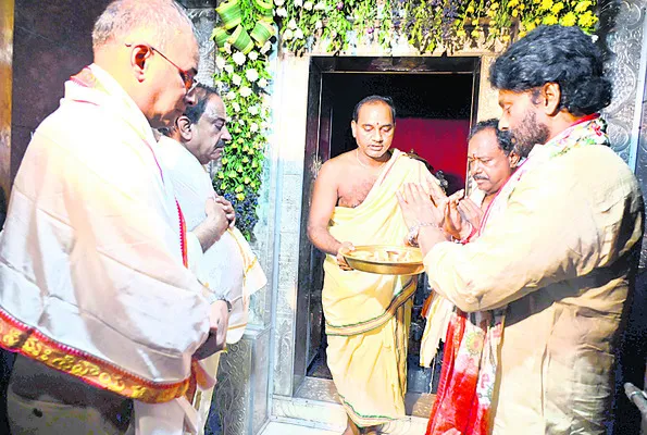 ప్రపంచంతో పోటీపడేలా ప్రభుత్వ పాలన