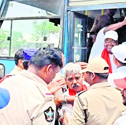 వినతిపత్రాలు ఇచ్చేందుకు వెళ్తే అరెస్టులు
