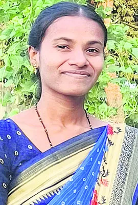 పాము కాటుతో మహిళ..