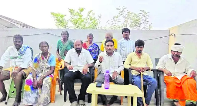 దివ్యాంగులకు రాజకీయ రిజర్వేషన్ కల్పించాలి