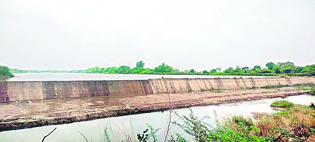 నిండుకుండలా కాగ్నా చెక్‌డ్యామ్‌