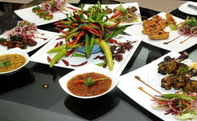 Health Tips: Cooking at Home vs Eating Out. Whats Better1