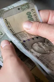 Is There Govt Scheme Where You can earn Rs 10000 Daily PIB Clarifies3