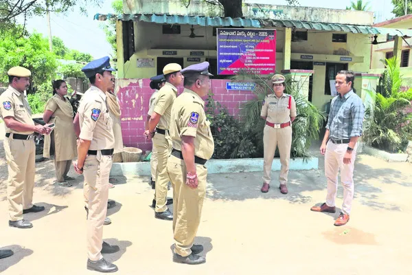 ప్రజలను అప్రమత్తం చేయాలి