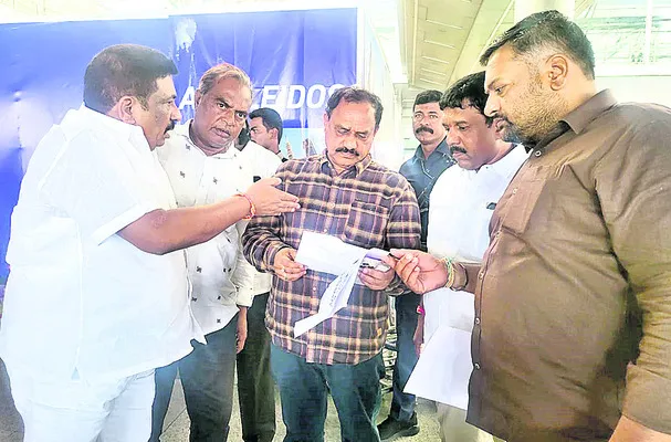 హైకమాండ్ వద్దకు ‘పురుమల్ల’ పంచాయితీ