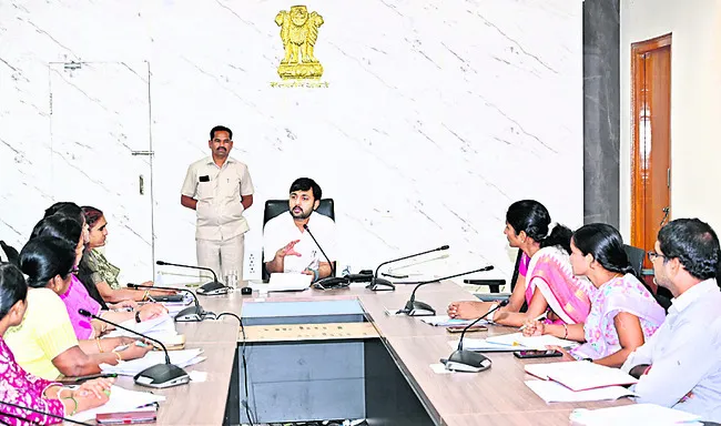 పోషణ లోపం ఉన్న పిల్లలను గుర్తించాలి