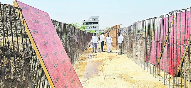 ఎన్నికల హామీ మేరకే చిలుక వాగు ప్రక్షాళన