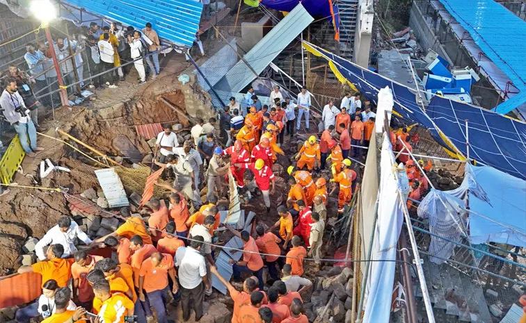 CPM Meets Three Men Committee For Simhachalam Incident