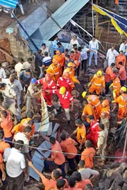 CPM Meets Three Men Committee For Simhachalam Incident1