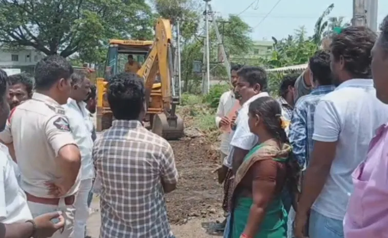 Attempt To Demolish Annadana Building Kj Puram Junction