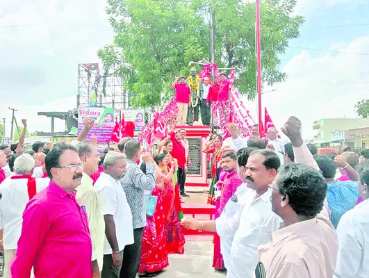 సుందరయ్య ఆశయాలను సాధించాలి