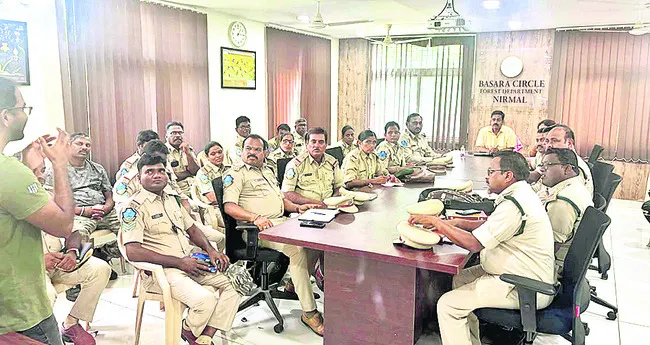 వన్యప్రాణులను సంరక్షించాలి