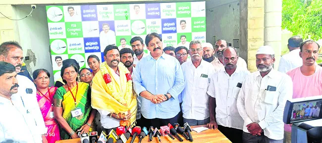 గోపవరం ఎన్నికలో ప్రజాస్వామ్యం గెలిచింది