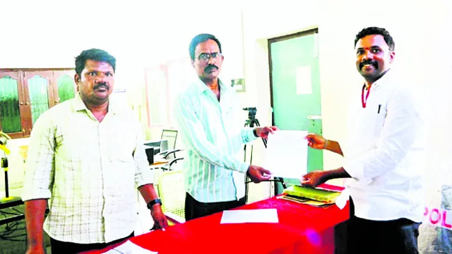గోపవరం ఉప సర్పంచ్ పదవి వైఎస్సార్సీపీకే