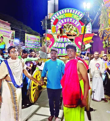 వైభవంగా వసంతోత్సవం