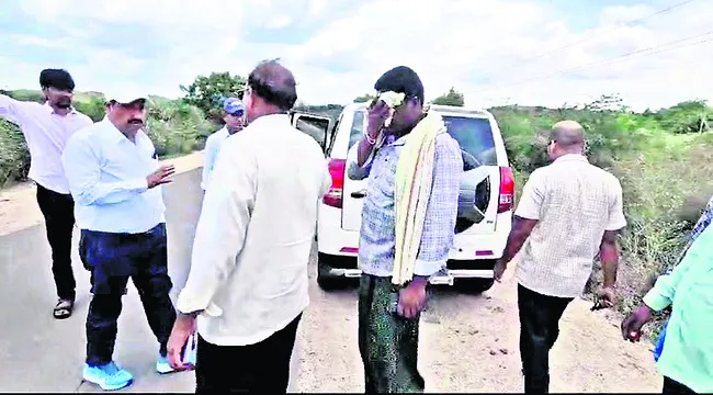 అలా వచ్చి... ఇలా వెళ్లారు!