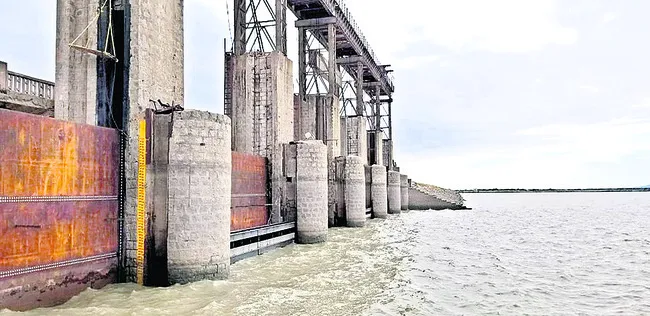 జిల్లాలో విస్తారంగా వర్షాలు