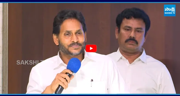 మీరు కూడా పుస్తకాలు తీసి పేర్లు రెడీ చేయేండి.. 