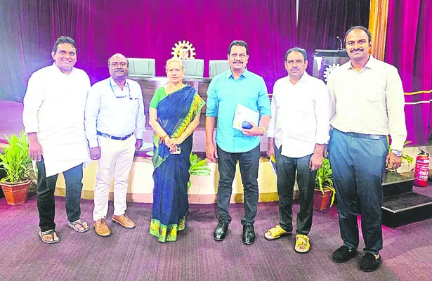 కొబ్బరి పార్కు, విలువ ఆధారిత  పరిశ్రమల ఏర్పాటు దిశగా.. 
