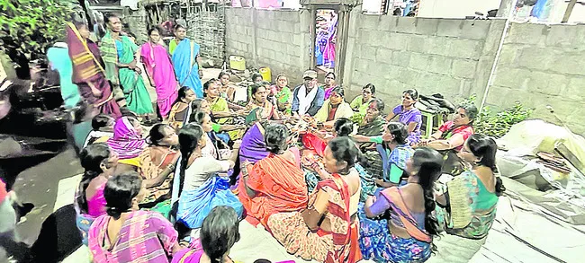 మహారాజ్గూడలో వరకట్న నిషేధం