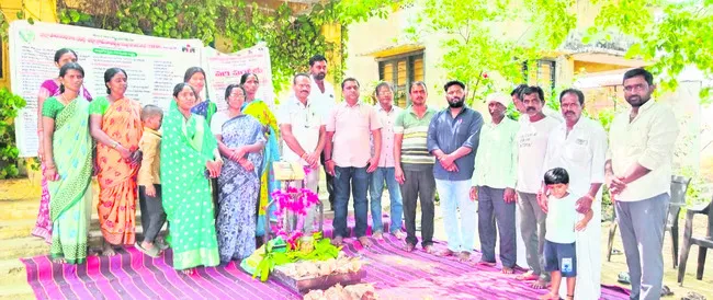 చేతులెత్తేసిన ఐకేపీ
