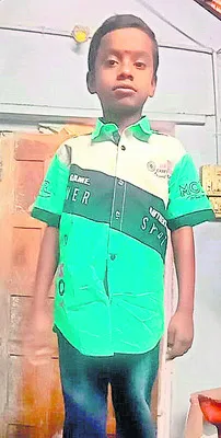 బావిలో పడి బాలుడి మృతి 