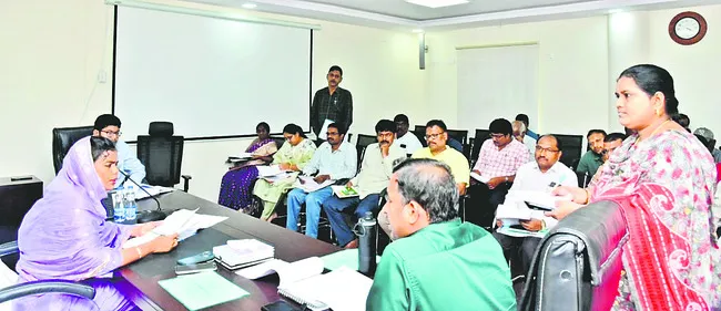 భూ సేకరణ వేగవంతం చేయండి